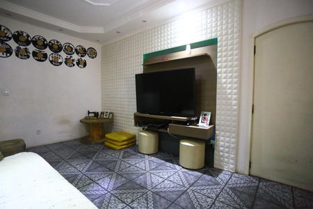 Sala de casa à venda com 3 quartos, 125m² em Pestana, Osasco