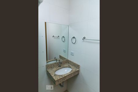 Apartamento para alugar com 37m², 1 quarto e sem vaga Apartamento para alugar com 37m², 1 quarto e sem vagaBanheiro