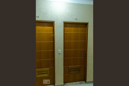 Apartamento para alugar com 37m², 1 quarto e sem vaga Apartamento para alugar com 37m², 1 quarto e sem vagaEntrada