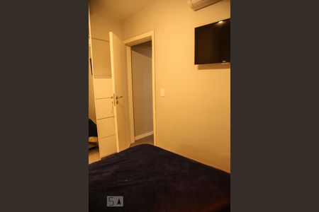 Quarto de apartamento à venda com 1 quarto, 46m² em Centro Histórico, Porto Alegre