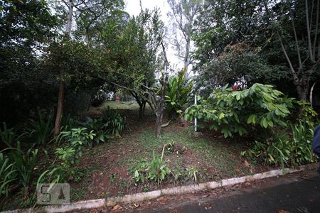 Casa à venda com 365m², 4 quartos e 4 vagasVizinhança