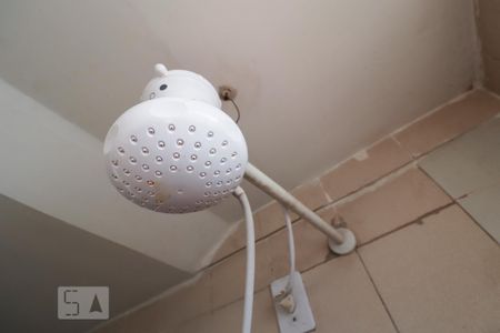 Apartamento à venda com 65m², 2 quartos e sem vagaChuveiro
