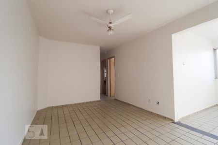 Sala de apartamento à venda com 2 quartos, 65m² em Setor Pedro Ludovico, Goiânia