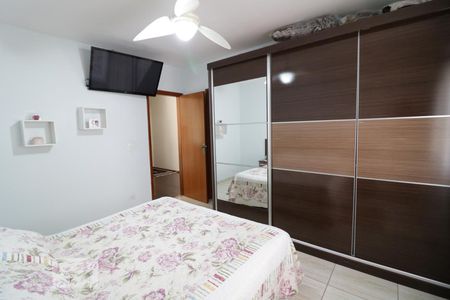 Suite  de casa à venda com 3 quartos, 171m² em Jardim Independência, São Paulo