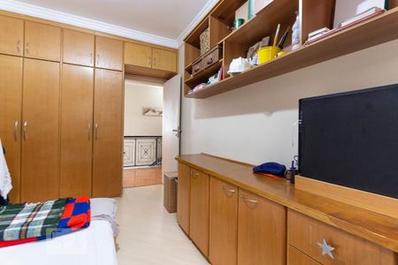 Casa à venda com 220m², 4 quartos e 2 vagas Casa à venda com 220m², 4 quartos e 2 vagasQuarto 2 - Armários