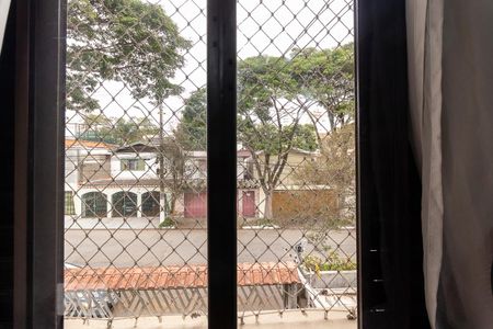 Casa à venda com 220m², 4 quartos e 2 vagas Casa à venda com 220m², 4 quartos e 2 vagasVista do quarto 2