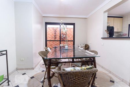 Casa à venda com 220m², 4 quartos e 2 vagas Casa à venda com 220m², 4 quartos e 2 vagasCopa