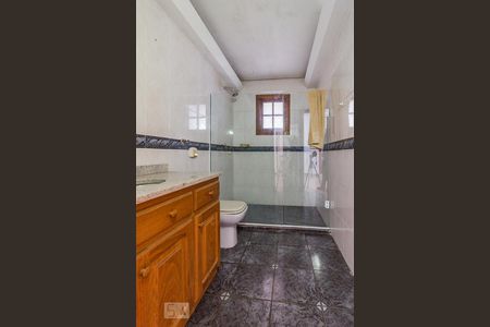 Casa à venda com 460m², 4 quartos e 4 vagasBanheiro Social