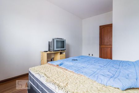 Casa à venda com 460m², 4 quartos e 4 vagasDormitório3