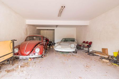 Casa à venda com 460m², 4 quartos e 4 vagasGaragem