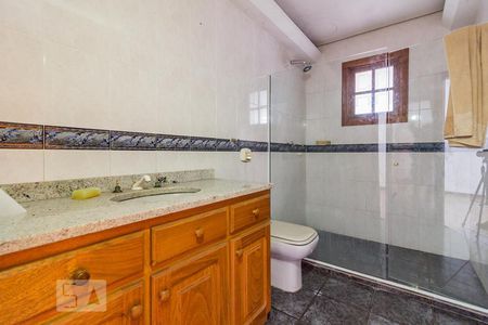 Casa à venda com 460m², 4 quartos e 4 vagasBanheiro Social