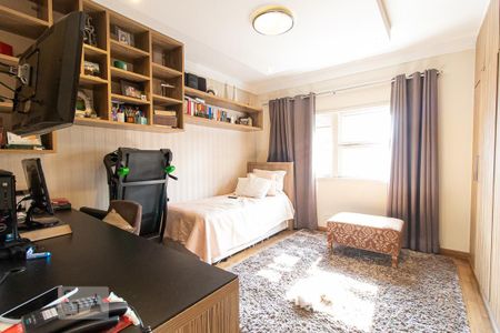 Apartamento à venda com 270m², 4 quartos e 2 vagasQuarto 3