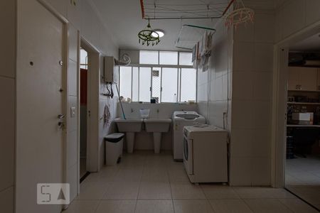 Apartamento à venda com 270m², 4 quartos e 2 vagasÁrea de Serviço