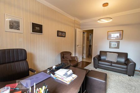 Apartamento à venda com 270m², 4 quartos e 2 vagasEscritório