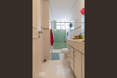 Apartamento à venda com 270m², 4 quartos e 2 vagasBanheiro Social