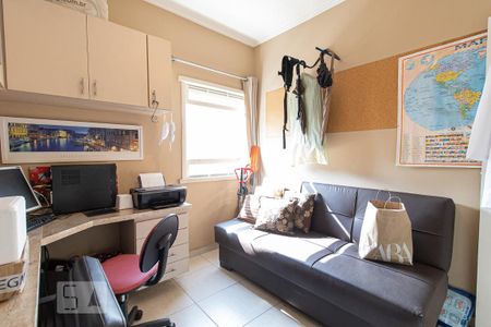 Apartamento à venda com 270m², 4 quartos e 2 vagasQuarto de Serviço 1