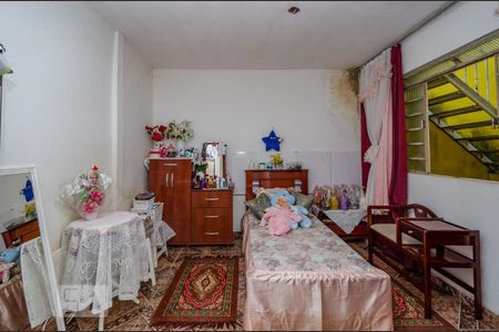 Casa à venda com 279m², 4 quartos e 4 vagas Casa à venda com 279m², 4 quartos e 4 vagasQuarto 1