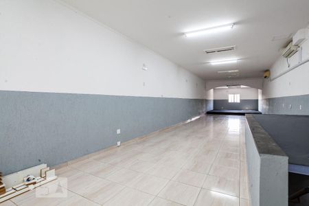 Casa à venda com 425m², 3 quartos e 1 vaga Casa à venda com 425m², 3 quartos e 1 vagaSalão 1