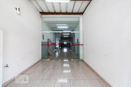 Casa à venda com 425m², 3 quartos e 1 vaga Casa à venda com 425m², 3 quartos e 1 vagaGaragem