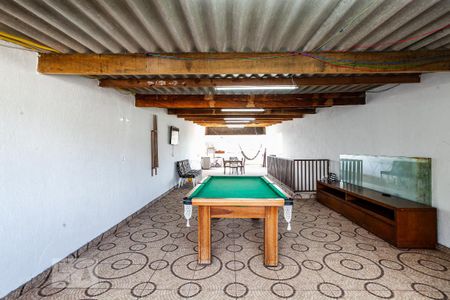 Casa à venda com 425m², 3 quartos e 1 vaga Casa à venda com 425m², 3 quartos e 1 vagaSalão de Festas