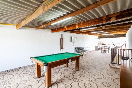 Casa à venda com 425m², 3 quartos e 1 vaga Casa à venda com 425m², 3 quartos e 1 vagaSalão de Festas