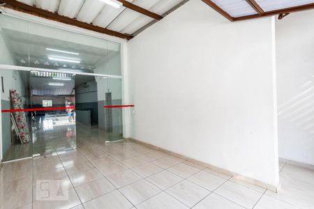 Casa à venda com 425m², 3 quartos e 1 vaga Casa à venda com 425m², 3 quartos e 1 vagaGaragem