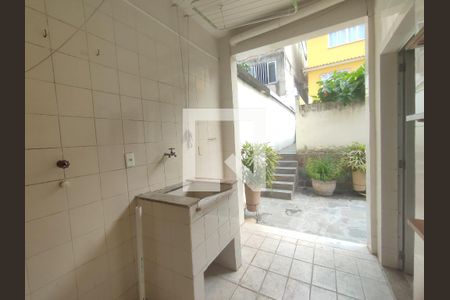 Casa para alugar com 108m², 2 quartos e sem vaga Casa para alugar com 108m², 2 quartos e sem vaga1º Pav - Área de Serviço
