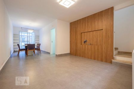 Sala de casa à venda com 3 quartos, 150m² em Perdizes, São Paulo