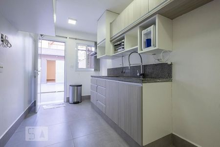 Casa à venda com 150m², 3 quartos e 2 vagasCozinha