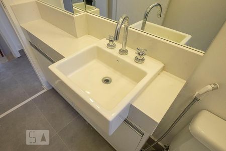 Casa à venda com 150m², 3 quartos e 2 vagasBanheiro Social