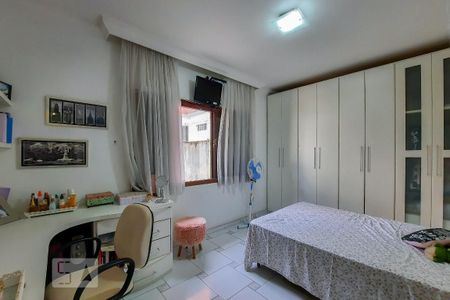 Casa à venda com 225m², 3 quartos e 3 vagasQuarto 1