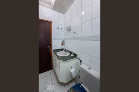 Casa à venda com 225m², 3 quartos e 3 vagasSuíte