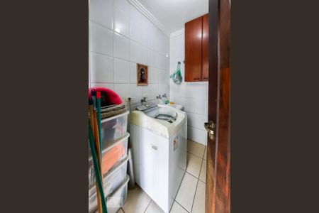 Casa à venda com 225m², 3 quartos e 3 vagasÁrea de Serviço 