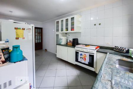 Casa à venda com 225m², 3 quartos e 3 vagasCozinha