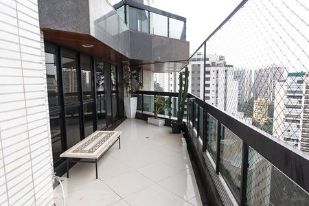 Apartamento para alugar com 300m², 4 quartos e 4 vagasVaranda da Sala 1