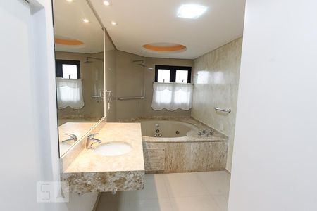 Apartamento para alugar com 300m², 4 quartos e 4 vagasBanheiro da Suíte 4