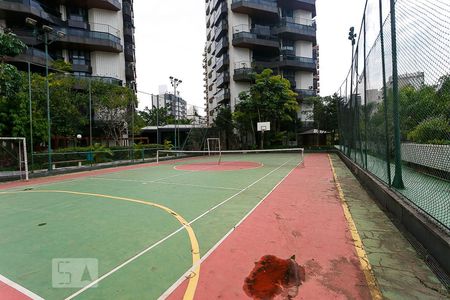 Apartamento para alugar com 300m², 4 quartos e 4 vagasQuadra Esportiva