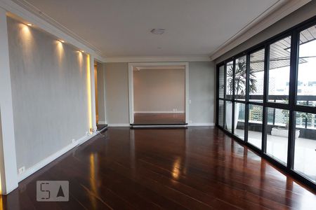 Sala 1 de apartamento para alugar com 4 quartos, 300m² em Vila Andrade, São Paulo