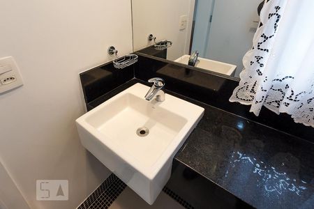 Apartamento para alugar com 300m², 4 quartos e 4 vagasBanheiro da Suíte 1