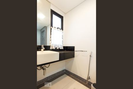 Apartamento para alugar com 300m², 4 quartos e 4 vagasBanheiro da Suíte 1