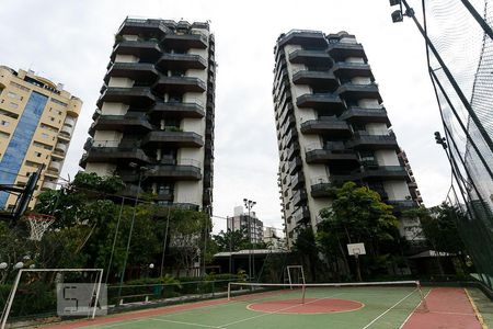 Apartamento para alugar com 300m², 4 quartos e 4 vagasFachada do bloco