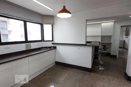 Apartamento para alugar com 300m², 4 quartos e 4 vagascopa