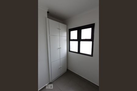 Apartamento para alugar com 300m², 4 quartos e 4 vagasÁrea de Serviço quarto