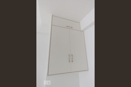 Apartamento à venda com 70m², 3 quartos e 1 vaga Apartamento à venda com 70m², 3 quartos e 1 vagaSala