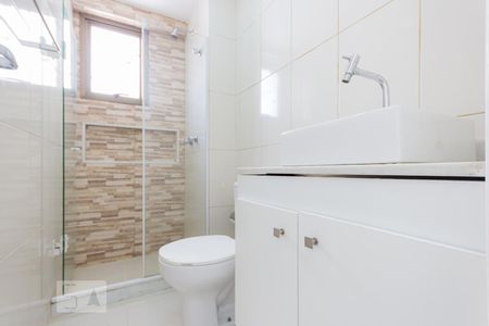 Apartamento à venda com 70m², 3 quartos e 1 vaga Apartamento à venda com 70m², 3 quartos e 1 vagaBanheiro Social