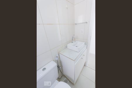 Apartamento à venda com 70m², 3 quartos e 1 vaga Apartamento à venda com 70m², 3 quartos e 1 vagaBanheiro Social