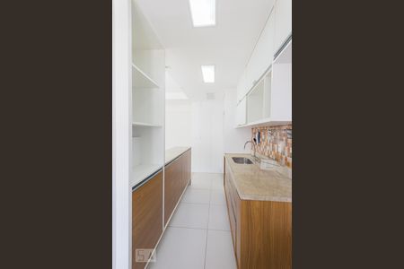 Apartamento à venda com 70m², 3 quartos e 1 vaga Apartamento à venda com 70m², 3 quartos e 1 vagaCozinha