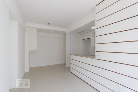 Apartamento à venda com 70m², 3 quartos e 1 vaga Apartamento à venda com 70m², 3 quartos e 1 vagaSala