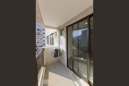 Apartamento à venda com 70m², 3 quartos e 1 vaga Apartamento à venda com 70m², 3 quartos e 1 vagaVaranda Gourmet