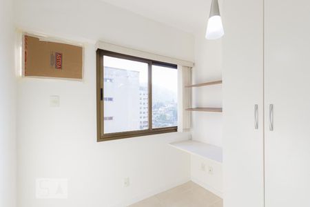Apartamento à venda com 70m², 3 quartos e 1 vaga Apartamento à venda com 70m², 3 quartos e 1 vagaQuarto 1